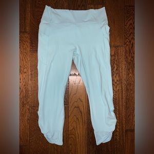Fabletics baby blue, capri, pure luxe leggings